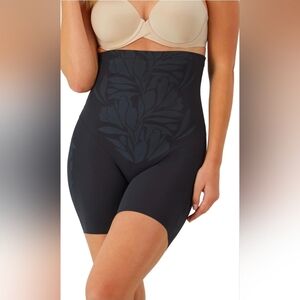 Maidenform Women’s Shapewear FitSense High Waist Extra Firm Shaping Shorts sz L